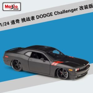 Maisto Dodge Challenger